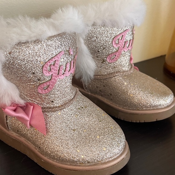 Juicy couture Baby Boots Size 6 - Picture 2 of 4